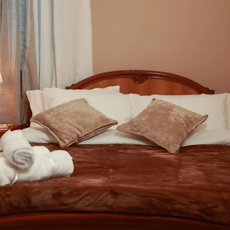 Golden Horizon * Korcza